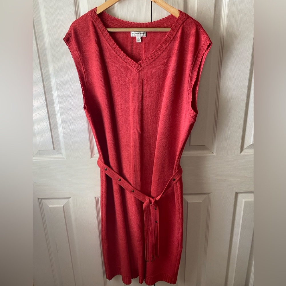 ST. JOHN SPORT Salmon Red Santana Knit Cap Sleeve V-Neck Midi Sheath Dress SZ XL